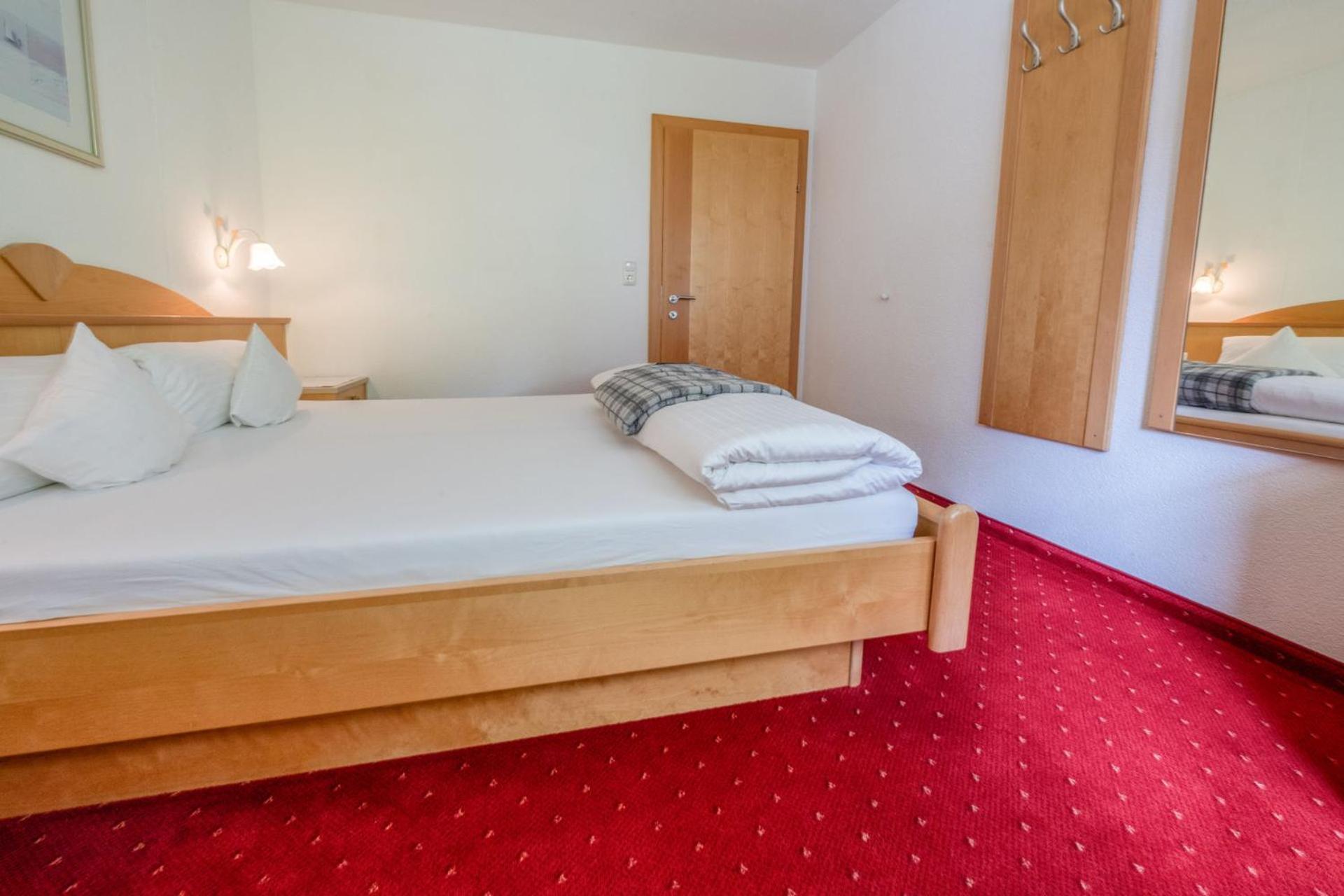 فندق Haus Waldhof ايشجل الغرفة الصورة